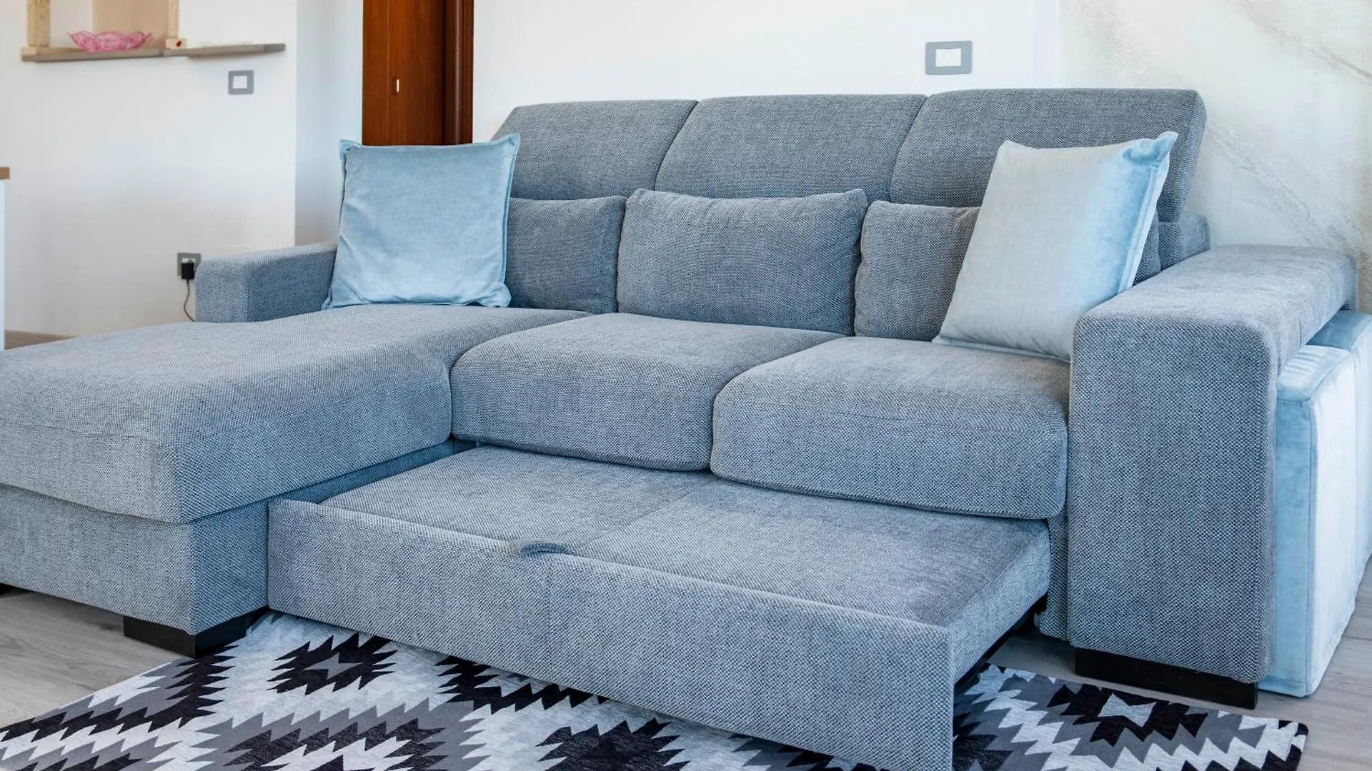 Monica'S Guesthouse Baratili San Pietro 0*,  Italy