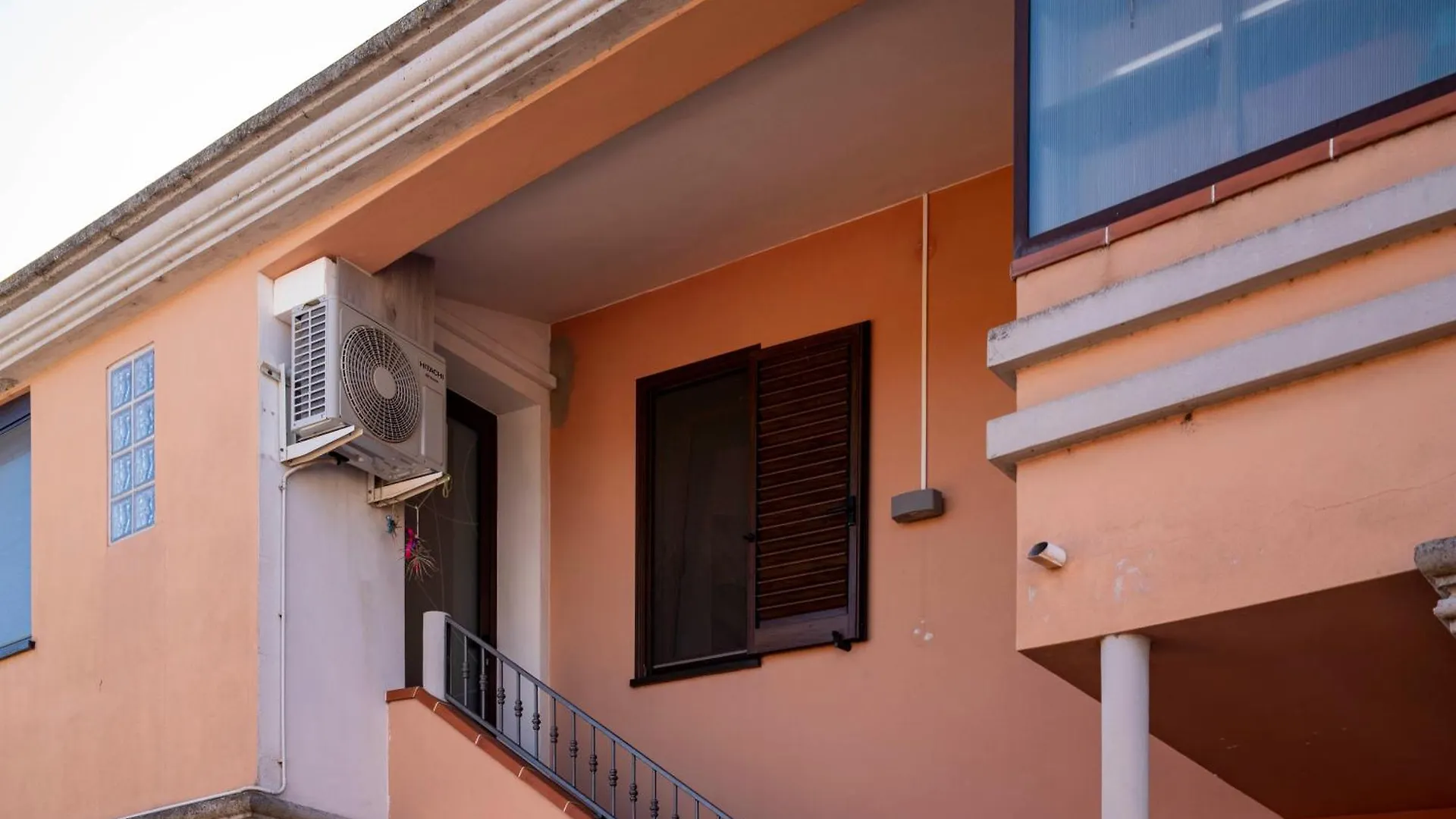 Monica'S Guesthouse Baratili San Pietro 0*,